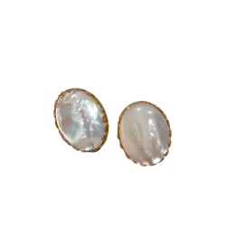 Brass clip earrings - mother of pearl 