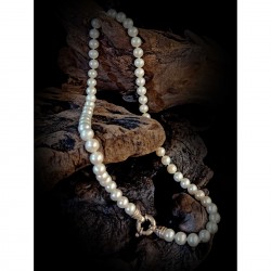 Necklace silver clasp - pearl 9 mm. 