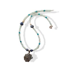Necklace with silver mast & semiprecious stones 