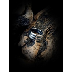 Δαχτυλίδι ασημένιο - με γραμμώσεις 