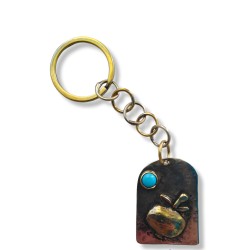 Alpaca key ring with bronze pomegranate 