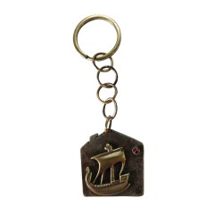 Alpaca key ring & trireme bronze ship (size: 3X12 cm.) 