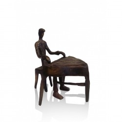 Bronze sculpture - the Pianist (size: 17 X17x10cm) 